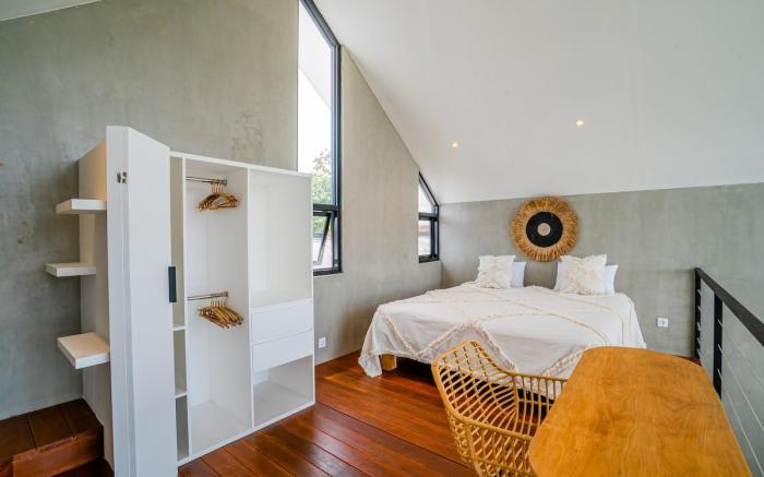 Casa Luna - 4BR villa near Canggu