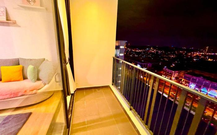 The Podium Kuching Luxury 7pax 3BR HFloor 