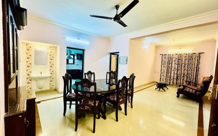 3BHK fully furnished  near Lulu