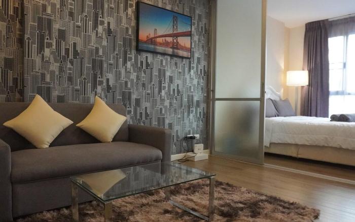 Modern Apartment Next To Central Mall