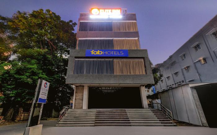 FabHotel Elite Inn – Nr JNTU Collage/ JNTU Metro