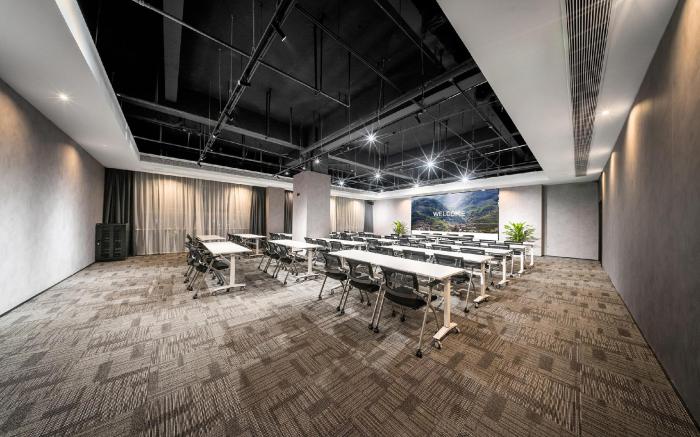 Atour X Hotel Chongqing Hechuan Sports Center