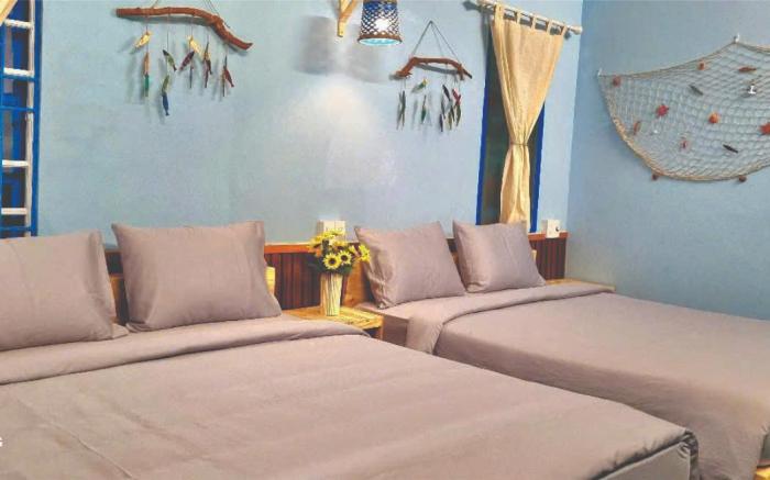 Sea House Sunrise - Two-Bedroom Apartment (3 Large Beds)