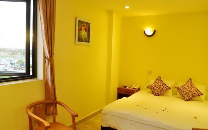 Tung Phuong Beach Hotel