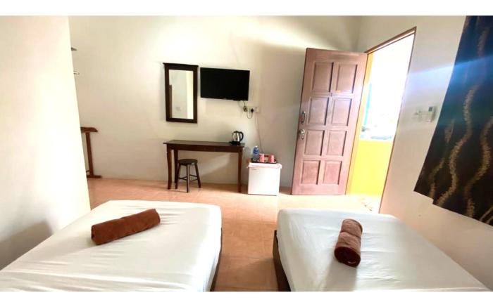 Collection o Langkawi near pantai cenang formerly tokman inn