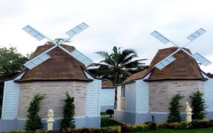 De Coco House