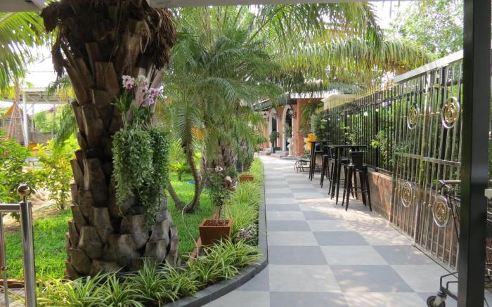 Baan Bee Residence