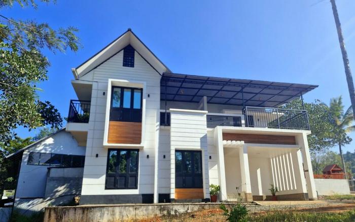 Scenic Mansion  Munnar