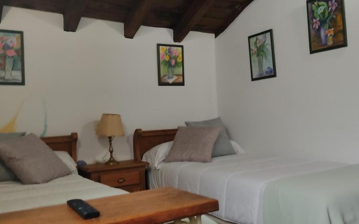 Hostal Mendaurpe