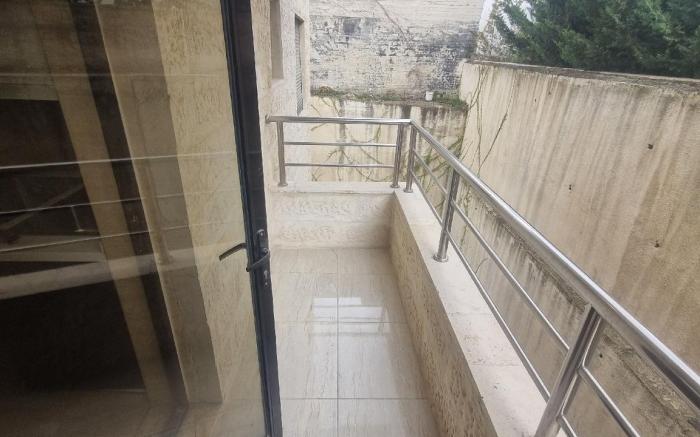 Charming Amman Apartment with Central Air-Con  Street Parking