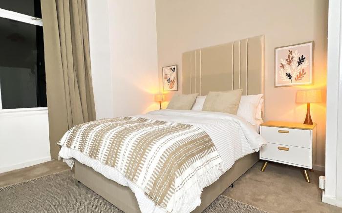 Luxury seaside getaway Whitley Bay