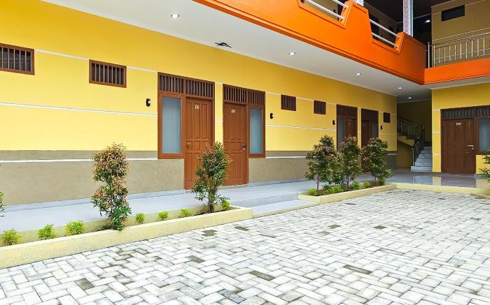 Urbanview MJ Hotel Syariah Cirebon by RedDoorz