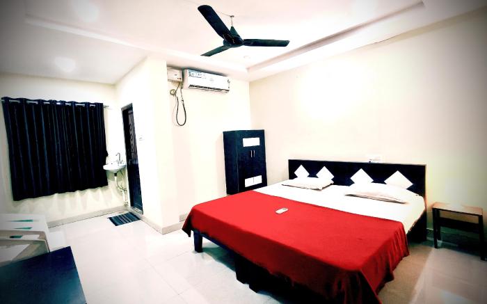 ROYAL RESIDENCY LUXURY LODGE