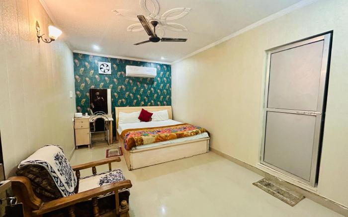 Sainik Guest House 