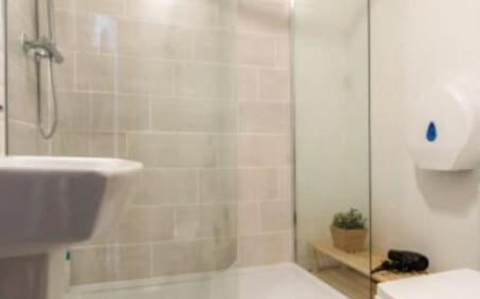 Portobello Rooms by DC London Rooms R1