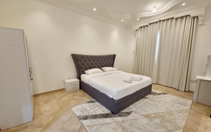 Harf22-201-01 comfy 1BR Apt in Abu Dhabi City