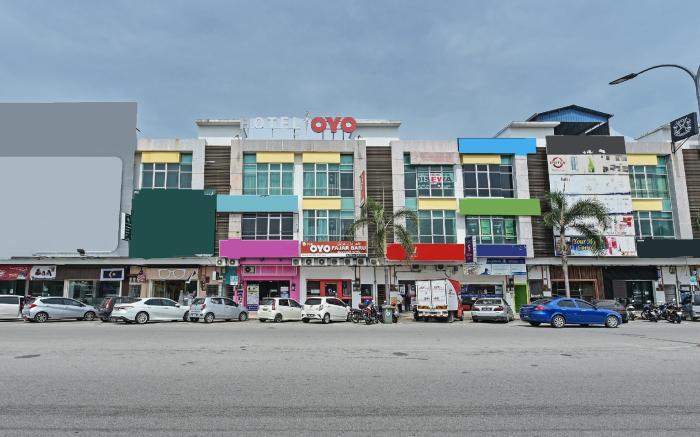 SUPER OYO 768 Fajar Baru Boutique Hotel