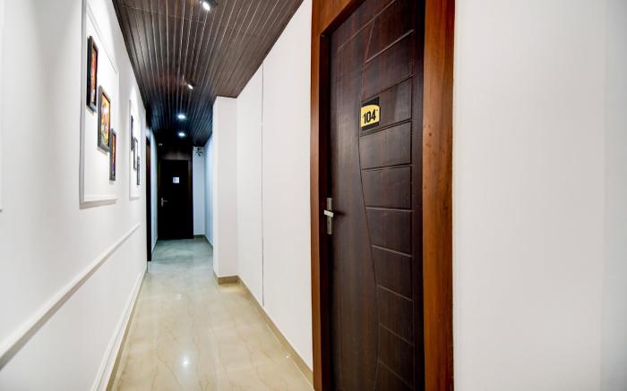 Super Collection O Chinar Park Near Airport