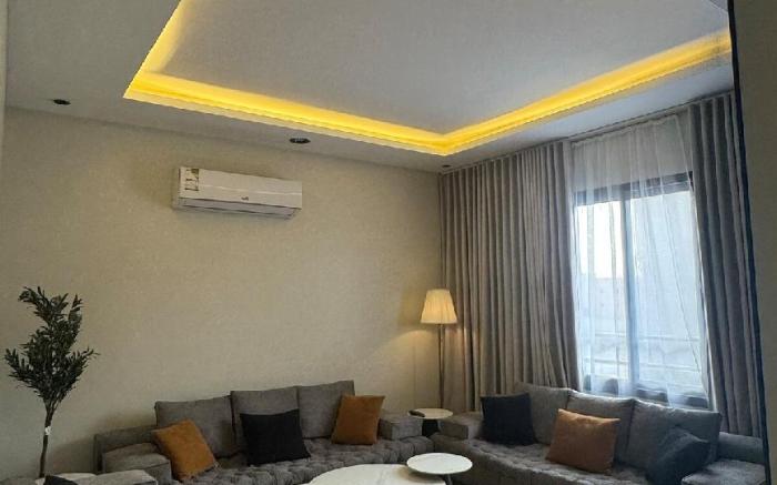 Luxury apartment with one bedroom and living room