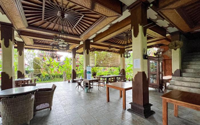 RedDoorz @ Garden Suly Villa Peliatan Ubud
