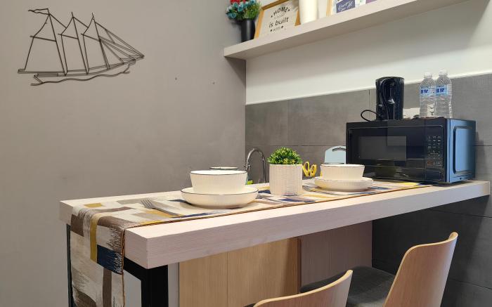Near Airport|Big Balcony|Cozy Room|KAvenue|2-3 Pax
