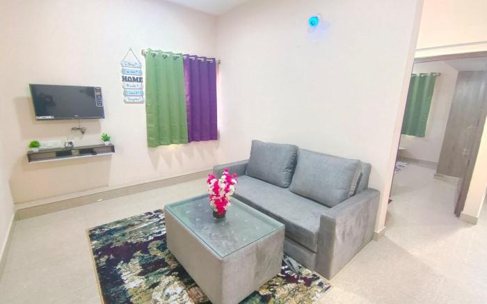 Couple Friendly Cozy City View 1BHK Homestay X5