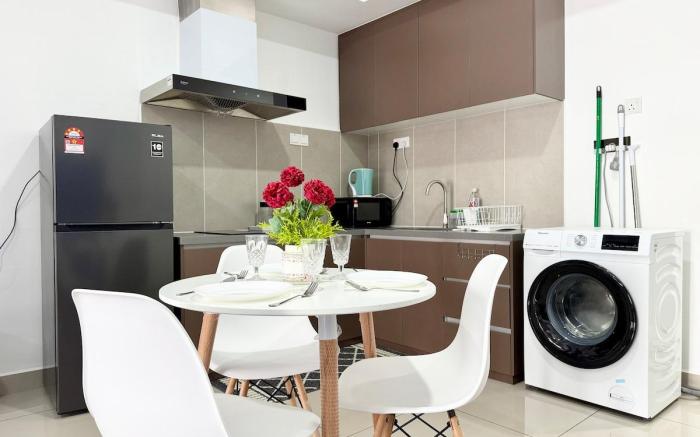 Stylish Blue Cozy Studio Alinea