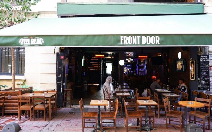 Frond Door Suites