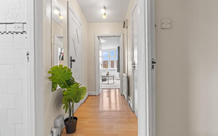 Cosy 2 bed flat, Wembley Stadium