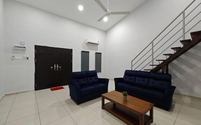 Pesta 70-P | BoonHoo Homestay