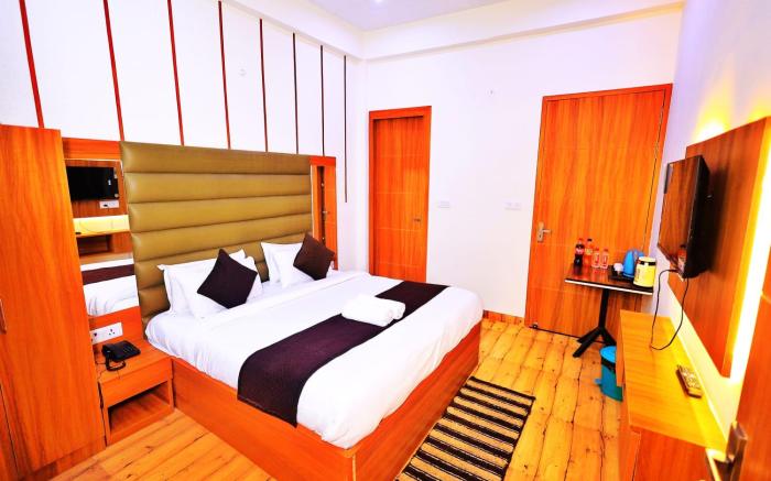 Hotel Yuvan Palace Agra Hotel