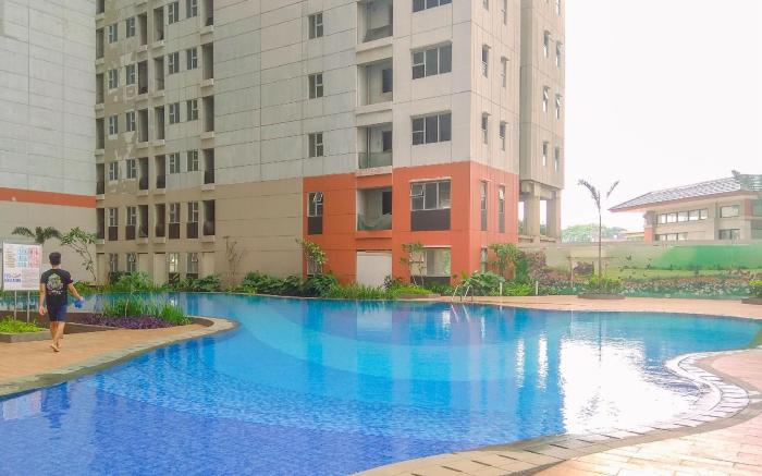 Great Deal Studio Apt Transpark Juanda By Travelio