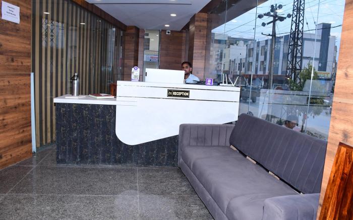 Hotel Morvi Nandan