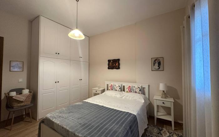 Genari Beach Apartments- Sea View Apartment