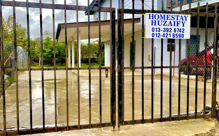 Homestay Huzaify