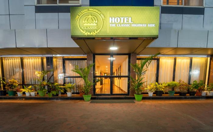 Treebo Classic Highway Side