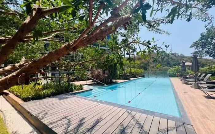 Unixx-39  拥有美丽泳池，市中心，距离walking street 500米