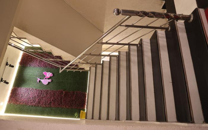 Hotel Gharonda