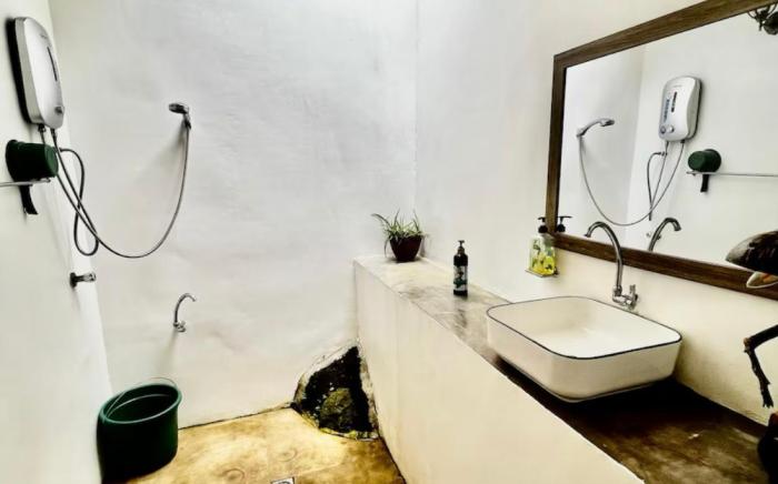 ASRI Villas hidden getaway!. 