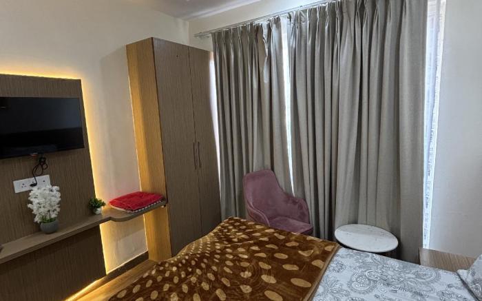 Cozystay