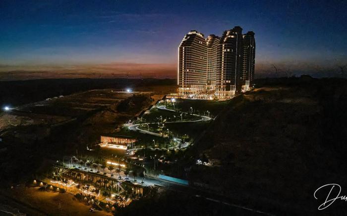 Apec Continental Wyndham Raclay