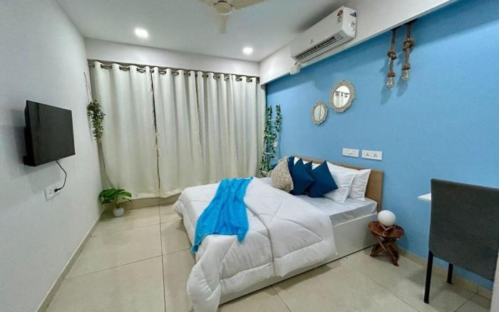Indigo: Private Studio Apt | WiFi AC Smart Tv