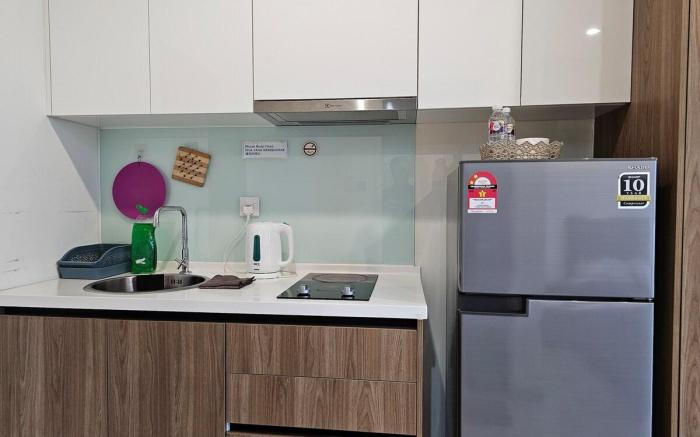 Cozy Suite 2 @Kozi Square near General Hospital