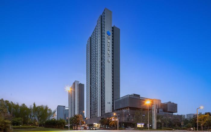 PALACE HOTELS  Chengdu OPPO Building, Xinchuang Innovation Technology Park Store 朗丽兹酒店成都oppo大厦新川创新科技