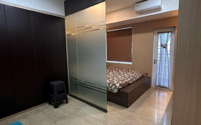 Apartemen Lincoln Studioroom lantai 19 diatas mall