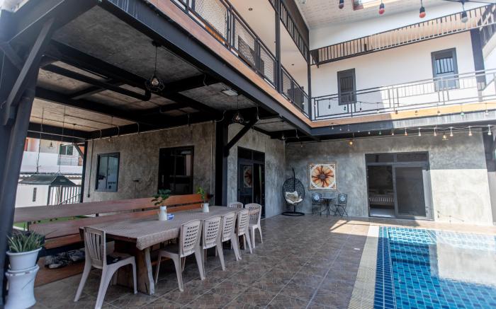 No5 Villa House