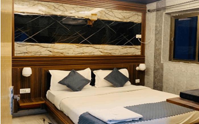Royal Respite Tapovan