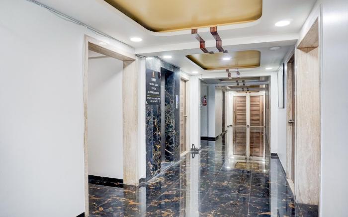 Super Townhouse Ambegaon Road Katraj Formerly White Castle