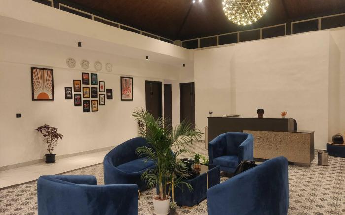 Super Townhouse Shivamogga Formerly Karthik Bhavan