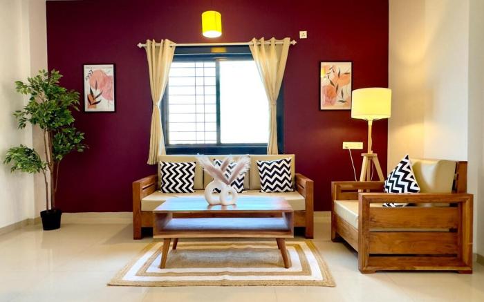 Cozy 2 BHK Near Airport by CozyCave | PLG302